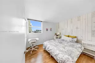 5880 Collins Ave, Miami Beach, FL 33140 - Photo 21