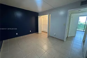 8635 NW 8th St, Miami, FL 33126 - Photo 3