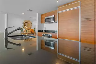 50 Biscayne Blvd, Miami, FL 33132 - Photo 9