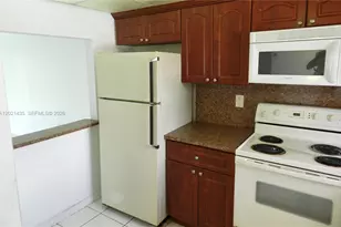 6020 Shaker Wood Cir, Tamarac, FL 33319 - Photo 5