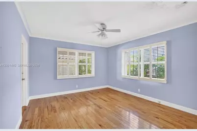 2433 Middle River Dr, Fort Lauderdale, FL 33305 - Photo 11
