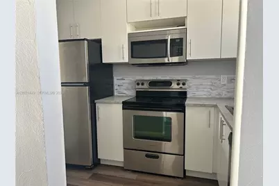 2831 E Sunrise Lakes Dr #309, Sunrise, FL 33322 - Photo 17