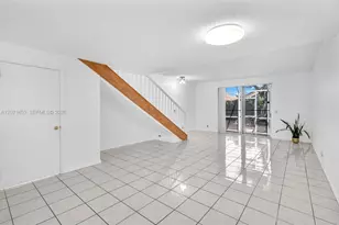 800 Sorrento Dr, Weston, FL 33326 - Photo 15