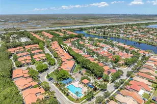 800 Sorrento Dr, Weston, FL 33326 - Photo 43