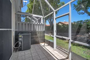800 Sorrento Dr, Weston, FL 33326 - Photo 31
