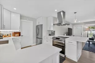 164 NE 30th St, Wilton Manors, FL 33334 - Photo 21