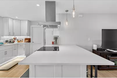 164 NE 30th St, Wilton Manors, FL 33334 - Photo 19