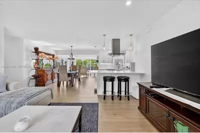 164 NE 30th St, Wilton Manors, FL 33334 - Photo 13