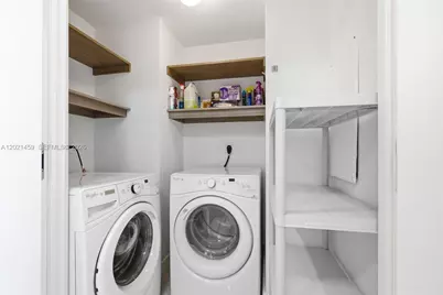 17301 Biscayne Blvd #1008, North Miami Beach, FL 33160 - Photo 15