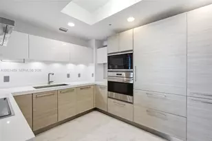 17301 Biscayne Blvd, North Miami Beach, FL 33160 - Photo 13