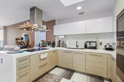17301 Biscayne Blvd #1008, North Miami Beach, FL 33160 - Photo 9
