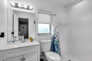 850 NW 79th Ave, Margate, FL 33063 - Photo 11