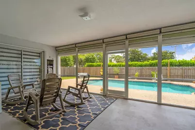 850 NW 79th Ave, Margate, FL 33063 - Photo 15