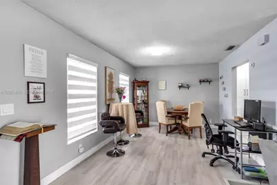 850 NW 79th Ave, Margate, FL 33063 - Photo 9