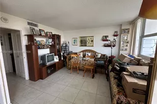 2030 S Ocean Dr, Hallandale Beach, FL 33009 - Photo 21