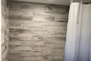 1351 NE Miami Gardens Dr, Miami, FL 33179 - Photo 5