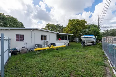 3235 NW 2nd St, Lauderhill, FL 33311 - Photo 39