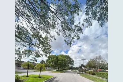 3235 NW 2nd St, Lauderhill, FL 33311 - Photo 7
