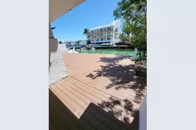 7707 Hawthorne Ave, Miami Beach, FL 33141 - Photo 5