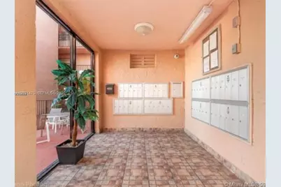 6175 W 20th Ave #309, Hialeah, FL 33012 - Photo 15
