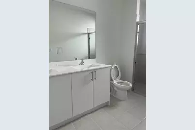 14884 SW 162nd St, Miami, FL 33187 - Photo 15