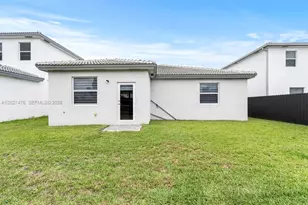 14884 SW 162nd St, Miami, FL 33187 - Photo 3