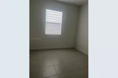 14884 SW 162nd St, Miami, FL 33187 - Photo 13