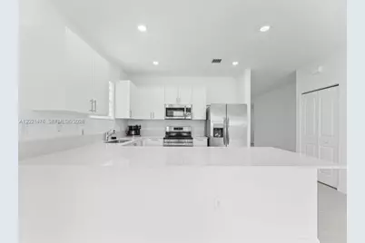 14884 SW 162nd St, Miami, FL 33187 - Photo 9