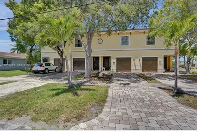 1247 NE 23rd Ave, Pompano Beach, FL 33062 - Photo 1