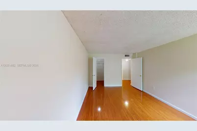 8860 Fontainebleau Blvd #405, Miami, FL 33172 - Photo 15