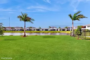 8350 Royal County Down Rd, Boca Raton, FL 33434 - Photo 37