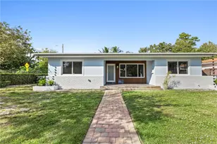 8910 NE 9th Ct, Miami, FL 33138 - Photo 43