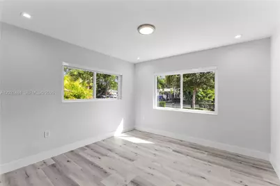 8910 NE 9th Ct, Miami, FL 33138 - Photo 13