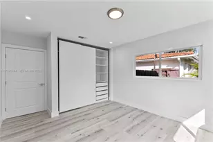 8910 NE 9th Ct, Miami, FL 33138 - Photo 19