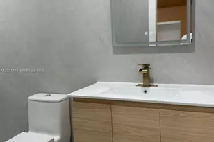 840 NW 67th St, Miami, FL 33150 - Photo 31
