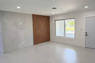 840 NW 67th St, Miami, FL 33150 - Photo 7