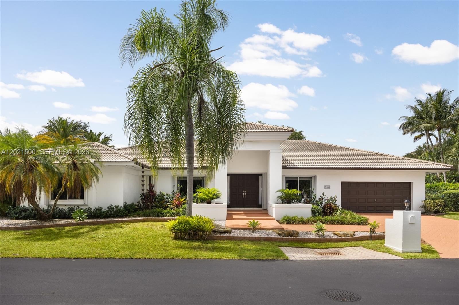 7400 SW 170th Terrace - 7400 SW 170th Terrace, Palmetto Bay, FL 33157 Luxury Property | Jose Angel Pina