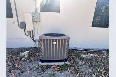 16301 NW 32nd Ave, Miami Gardens, FL 33054 - Photo 17