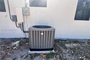 16301 NW 32nd Ave, Miami Gardens, FL 33054 - Photo 17