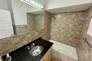 2408 NE 135th St, North Miami, FL 33181 - Photo 17