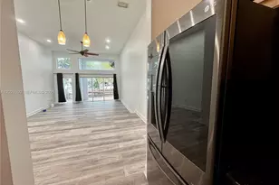 2408 NE 135th St, North Miami, FL 33181 - Photo 11