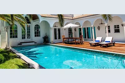 2501 Pine Tree Dr, Miami Beach, FL 33140 - Photo 57