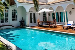 2501 Pine Tree Dr, Miami Beach, FL 33140 - Photo 57