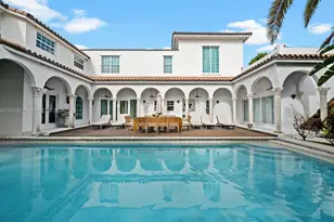 2501 Pine Tree Dr, Miami Beach, FL 33140 - Photo 3