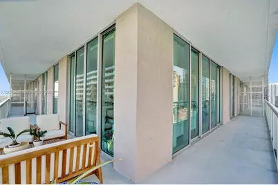 1111 SW 1st Ave #2319-N, Miami, FL 33130 - Photo 19