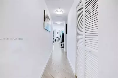 1111 SW 1st Ave #2319-N, Miami, FL 33130 - Photo 15