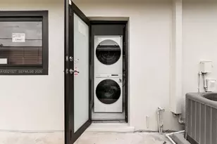 329 SE 12th Ave, Pompano Beach, FL 33060 - Photo 23