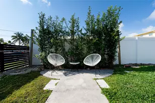 329 SE 12th Ave, Pompano Beach, FL 33060 - Photo 25