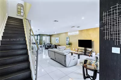 6400 NW 105th Pl, Doral, FL 33178 - Photo 5