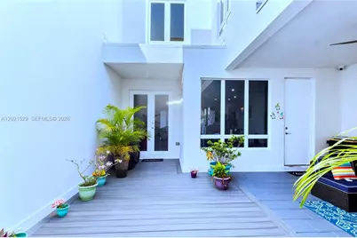 6400 NW 105th Pl, Doral, FL 33178 - Photo 31